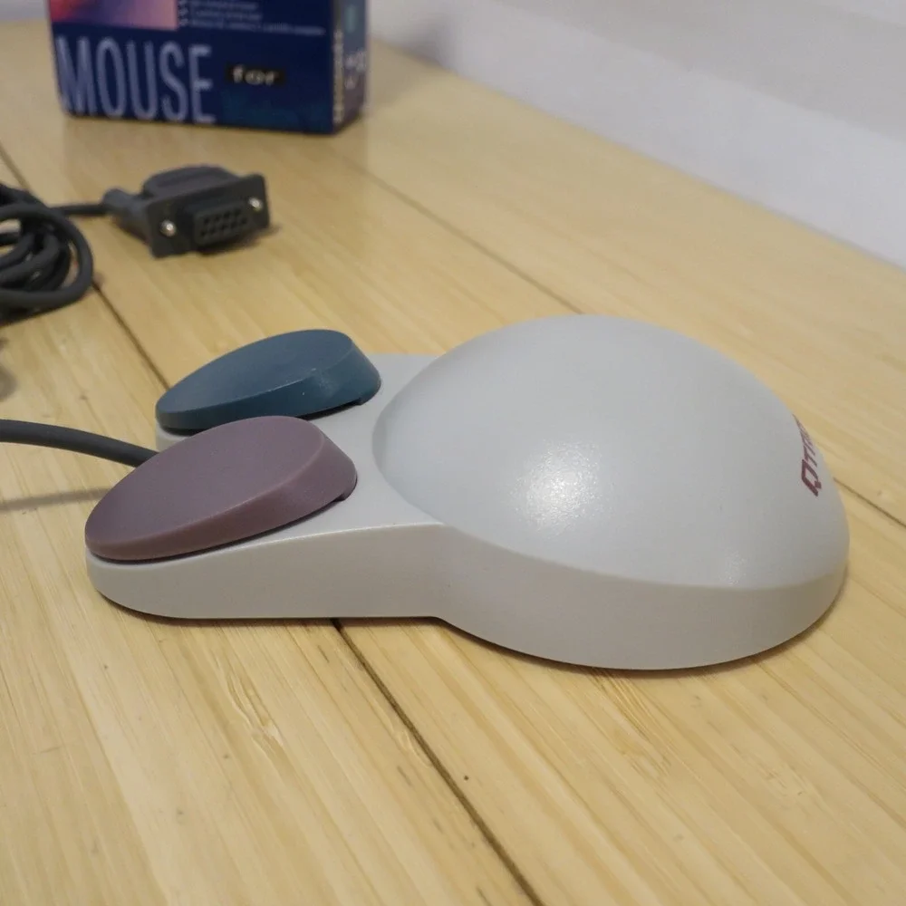 NOS Rare, Vintage, Unusual QTRONIX Lynx-97M Serial Mouse - Round, Large Buttons